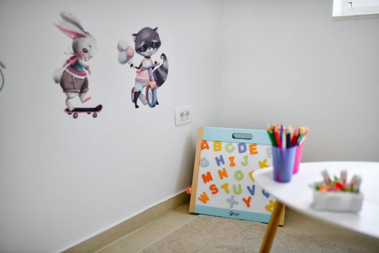 Family Apartment Amare زادار المظهر الخارجي الصورة