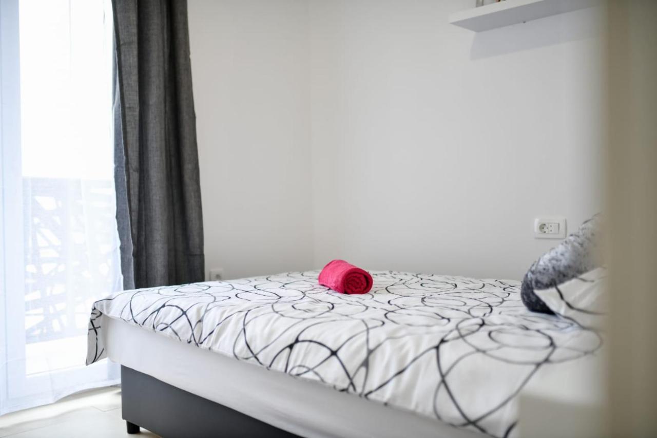 Family Apartment Amare زادار المظهر الخارجي الصورة