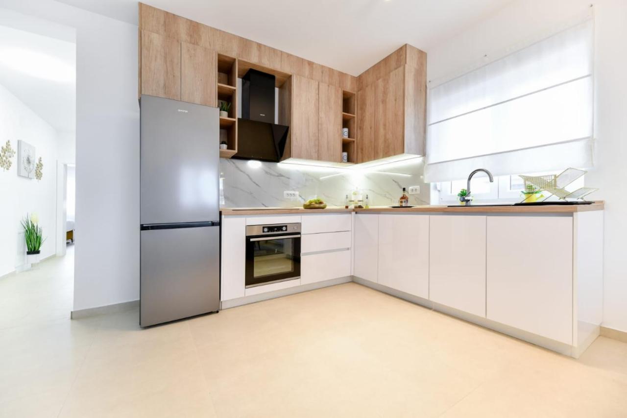 Family Apartment Amare زادار المظهر الخارجي الصورة