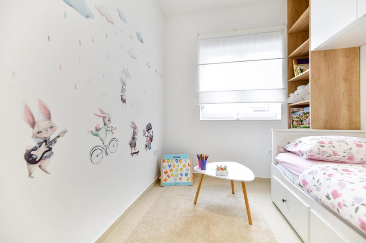 Family Apartment Amare زادار المظهر الخارجي الصورة